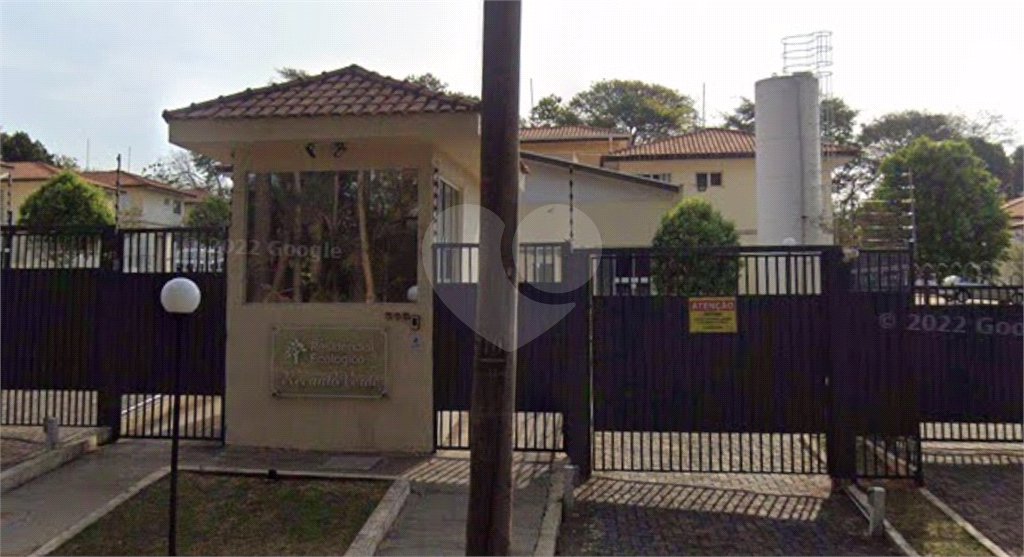 Apartamento no Condomínio Recanto Verde, com 59 m².