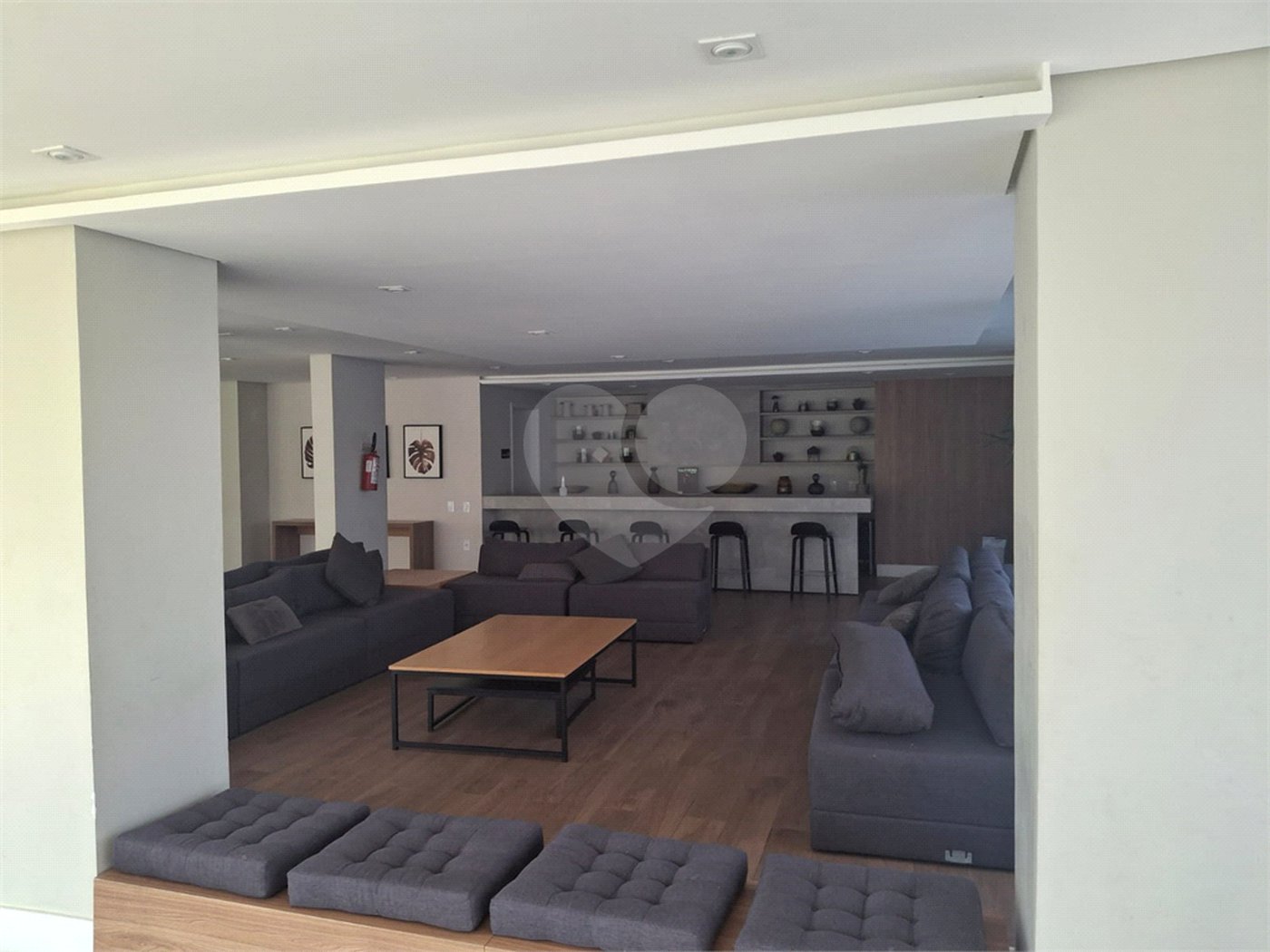 Apartamento à venda com 2 quartos, sendo 1 suíte,  em Ferreira, São Paulo, SP