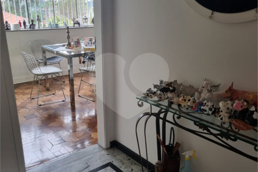 Casa Térrea à venda com 5 quartos, sendo 3 suítes, em Tremembé, São Paulo, SP
