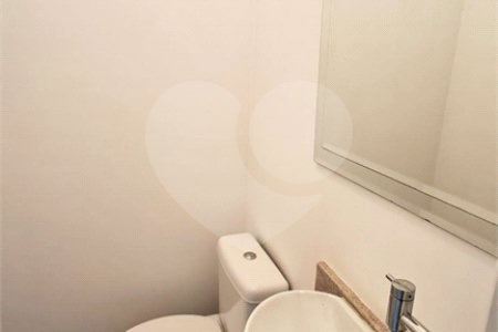 Apartamento à venda ou para alugar com 1 suíte em Vila Cordeiro, São Paulo, SP