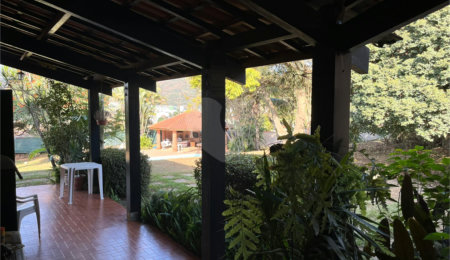 Casa Térrea à venda com 4 quartos, sendo 2 suítes,  em Jardim Paulista, Atibaia, SP
