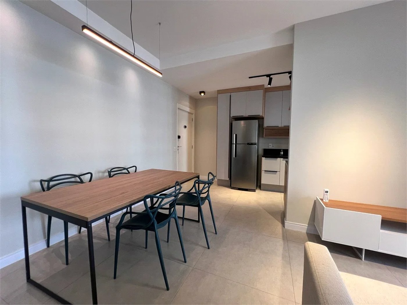 Apartamento para alugar com 2 quartos, sendo 1 suíte,  em Cerqueira César, São Paulo, SP
