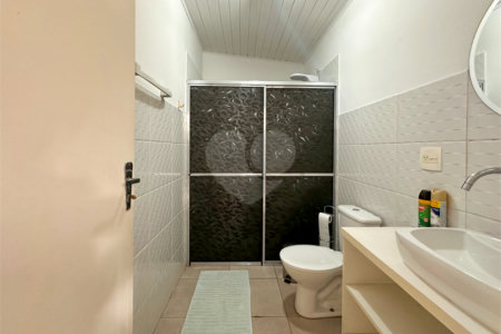Casa à venda com 3 quartos, sendo 1 suíte,  no condomínio Barão do Triunfo, São Paulo - SP