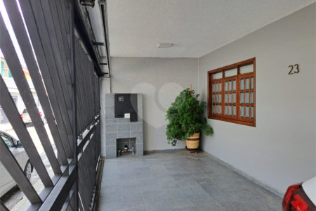 Sobrado à venda com 3 quartos, sendo 1 suíte, em Vila Gomes Cardim, São Paulo, SP