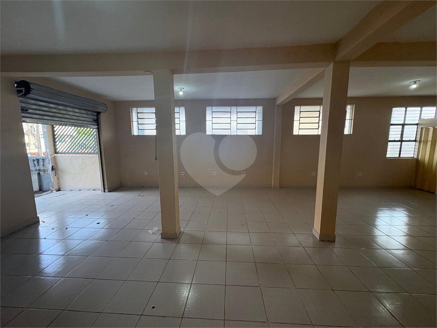 Salão para alugar em Retiro São João, Sorocaba, SP