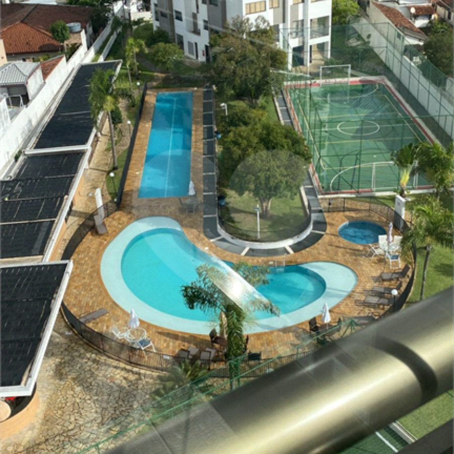 Apartamento à venda com 2 suítes no Centro, Taubaté, SP