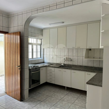 Sobrado para alugar com 3 quartos, sendo 1 suíte, em Vila Gomes Cardim, São Paulo, SP