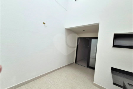 Sobrado à venda com 3 suítes em Parque São Lucas, São Paulo, SP