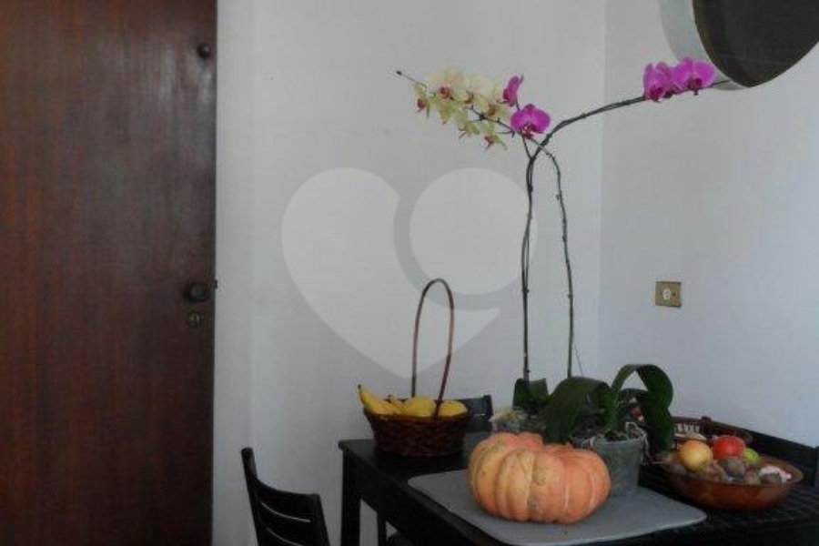 Casa Térrea à venda com 3 suítes em Jardim Franca, São Paulo, SP