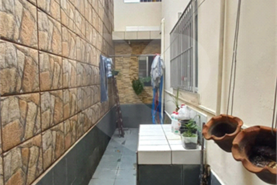 Sobrado à venda com 3 quartos, sendo 1 suíte,  em Tremembé, São Paulo, SP