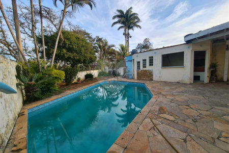Casa à venda com 3 quartos, sendo 1 suíte, no Centro, Araçoiaba da Serra, SP