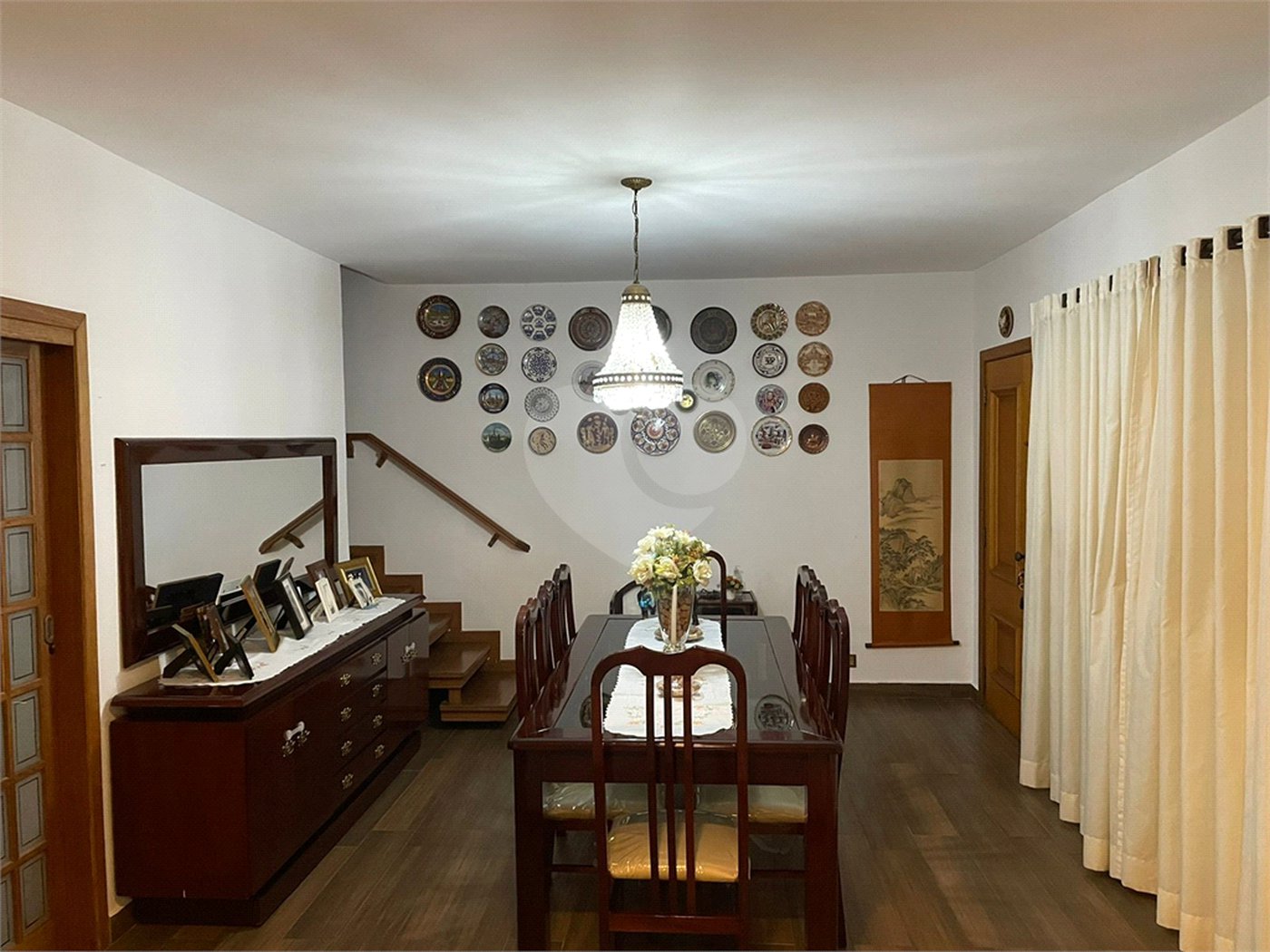 Sobrado à venda com 5 quartos, sendo 1 suíte, em Alto da Boa Vista, São Paulo, SP