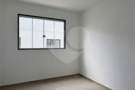 Casa duplex com 4 quartos, piscina e área gourmet, em condomínio com lazer completo e localização estratégica ao lado do Park Shopping.