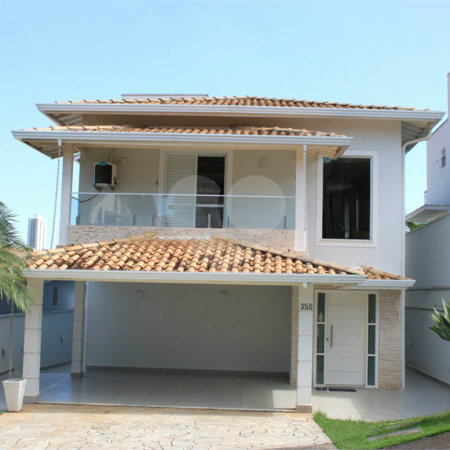 Belíssima Residência de 267 m² com Lazer Privativo no Condomínio Terras do Oriente – Valinhos