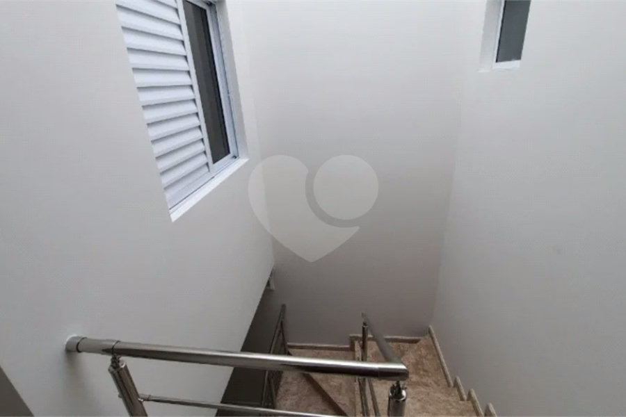 Sobrado novo no Tucuruvi com 3 suítes e 2 vagas. Pronto para morar