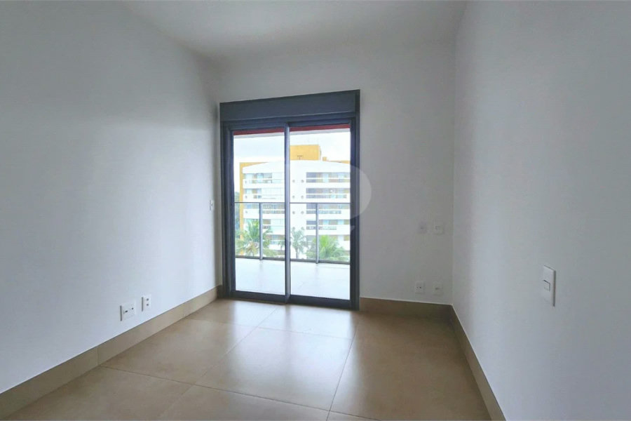 Apartamento à venda com 3 suítes em Riviera de São Lourenço, Bertioga, SP