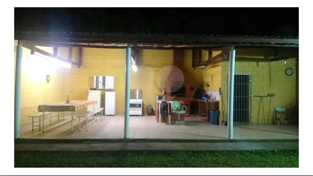 Chácara à venda com 5 quartos, sendo 2 suítes, em Chácara Recreio Danubio, Holambra, SP