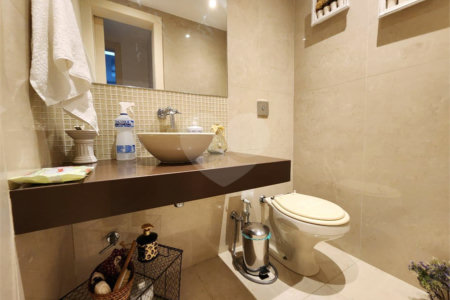 Apartamento à venda com 4 quartos, sendo 1 suíte, em Tijuca, Rio de Janeiro, RJ