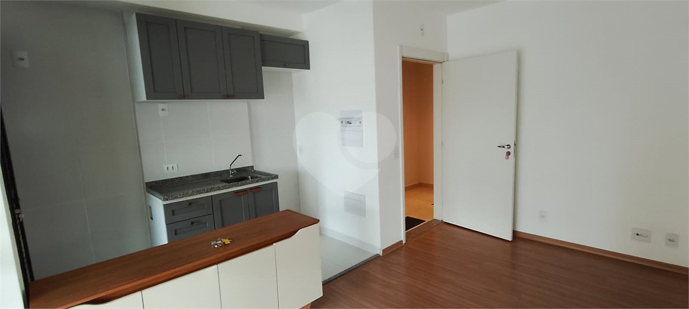 Apartamento para alugar com 3 quartos, sendo 1 suíte, em Ipiranga, São Paulo, SP