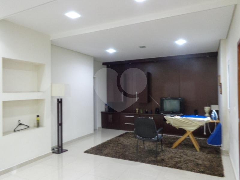 Casa Térrea à venda com 3 suítes em Vila Gustavo, São Paulo, SP