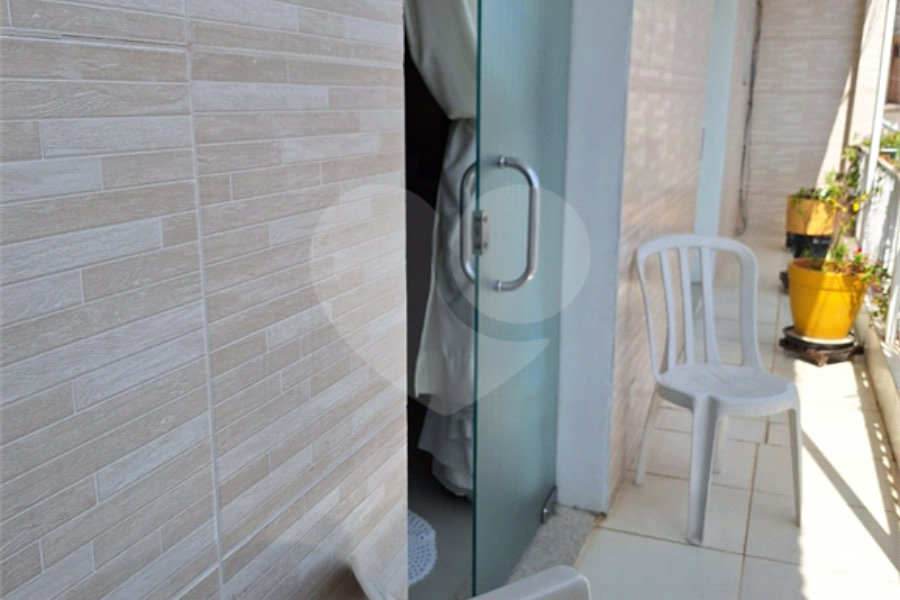 Sobrado à venda com 4 quartos, sendo 3 suítes, em Lauzane Paulista, São Paulo, SP