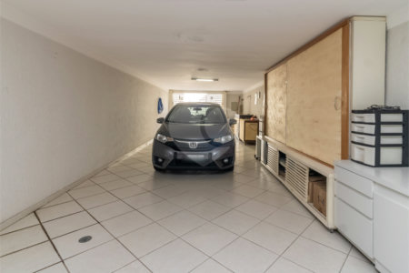 Sobrado à venda com 3 suítes em Vila Carrão, São Paulo, SP