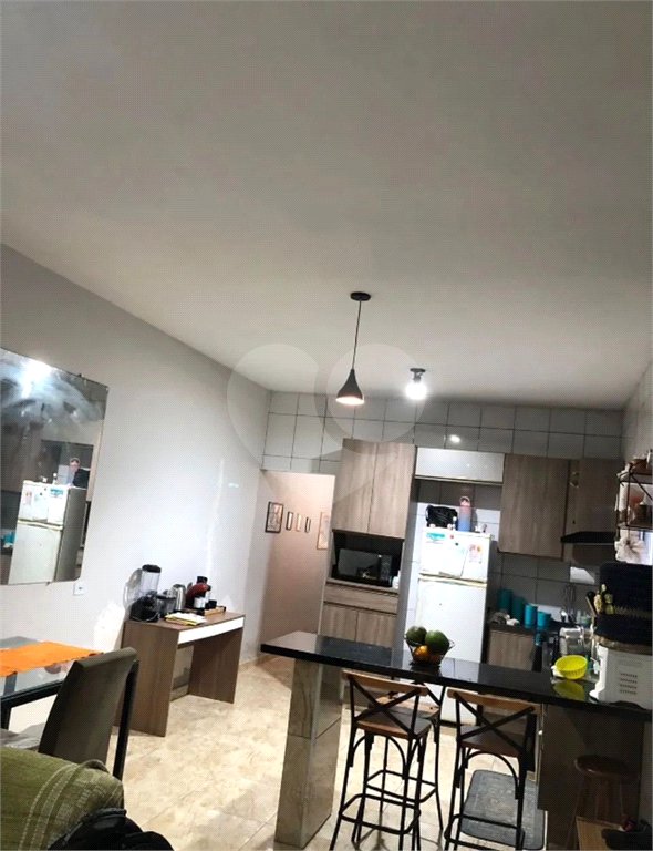 Casa à venda com 2 quartos em Caputera, Cotia, SP