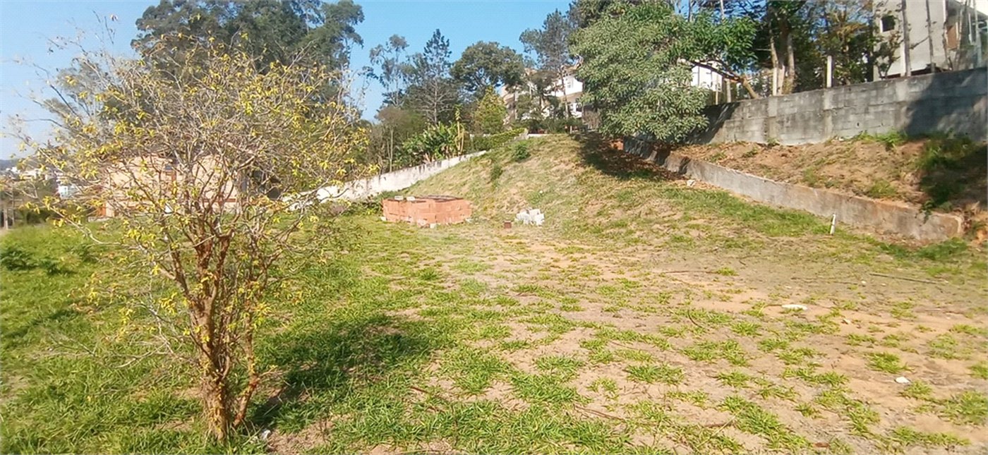Terreno à venda no condomínio Cantareira, Mairiporã - SP