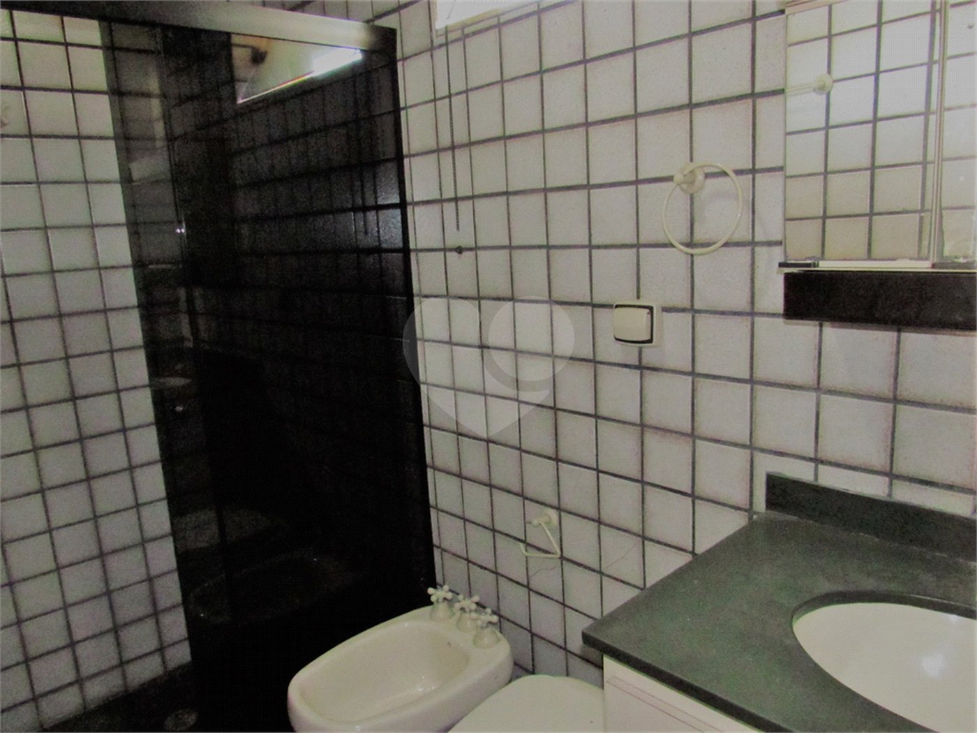 Casa à venda com 3 quartos, sendo 1 suíte, em Santo Amaro, São Paulo, SP