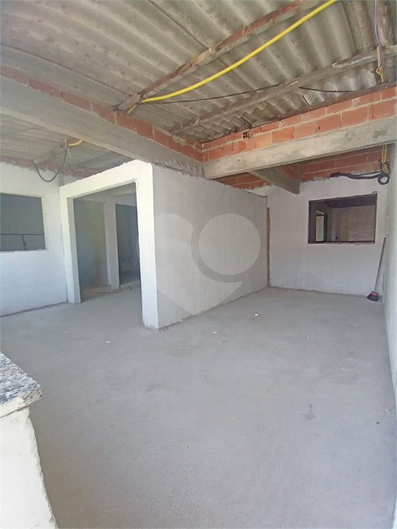 Casa à venda com 2 quartos, sendo 3 suítes, em Senador Vasconcelos, Rio de Janeiro, RJ