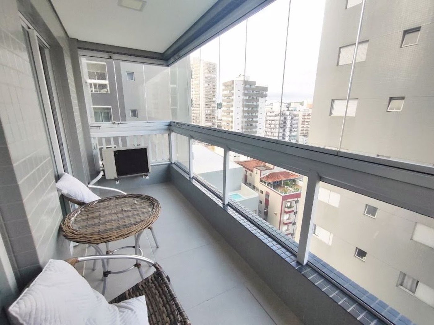 Apartamento Residencial à venda, Boqueirão, Praia Grande - AP1740.