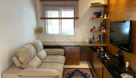 Apartamento à venda com 3 quartos, sendo 1 suíte,  em Vila Cruzeiro, São Paulo, SP