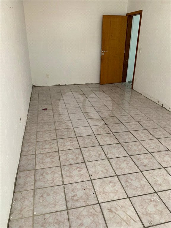 Prédio à venda em Tremembé, São Paulo, SP