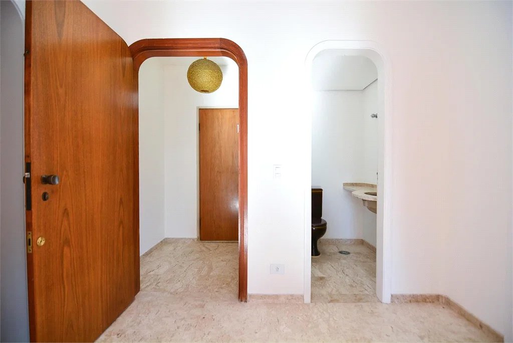 Apartamento à venda com 4 quartos, sendo 2 suítes, em Brooklin Paulista, São Paulo, SP