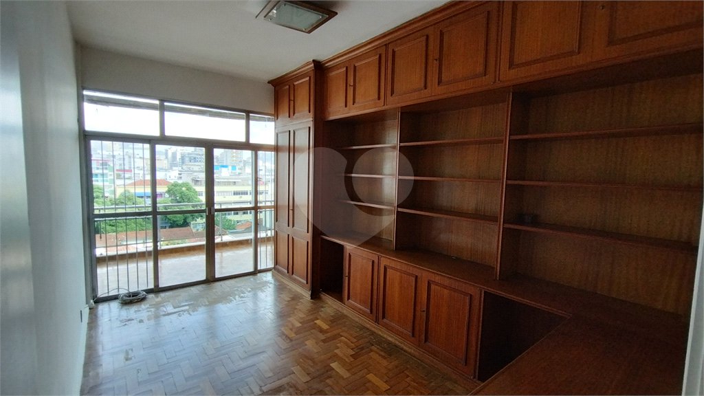 Apartamento à venda com 4 quartos, sendo 2 suítes,  em Tijuca, Rio de Janeiro, RJ