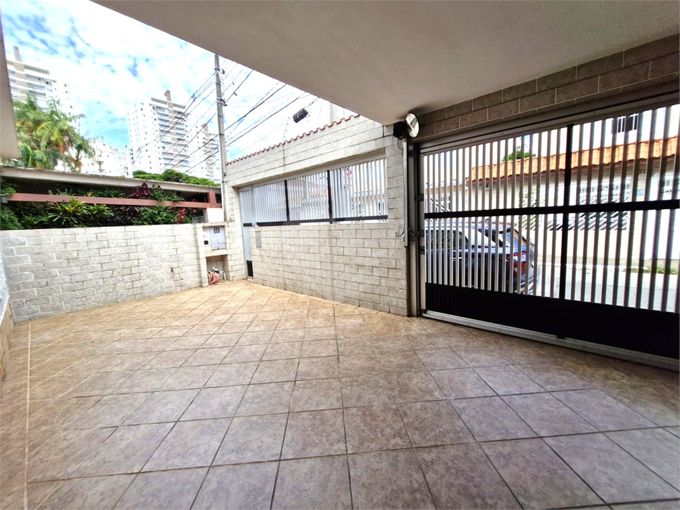Casa à venda com 3 quartos, sendo 1 suíte, em Granja Julieta, São Paulo, SP
