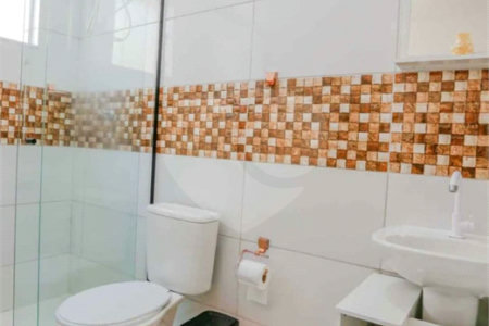 Casa de Vila à venda com 2 suítes em Jardim Simus, Sorocaba, SP