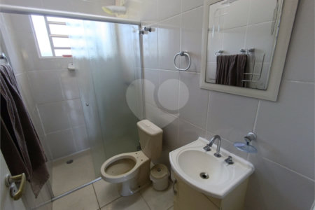 Chácara à venda com 4 quartos, sendo 1 suíte, em Vila Vilma (mailasqui), São Roque, SP