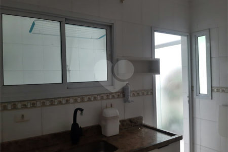 Sobrado à venda com 3 quartos, sendo 2 suítes, em Vila Medeiros, São Paulo, SP