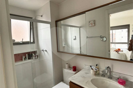 Apartamento à venda com 2 quartos, sendo 1 suíte,  em Vila Romana, São Paulo, SP