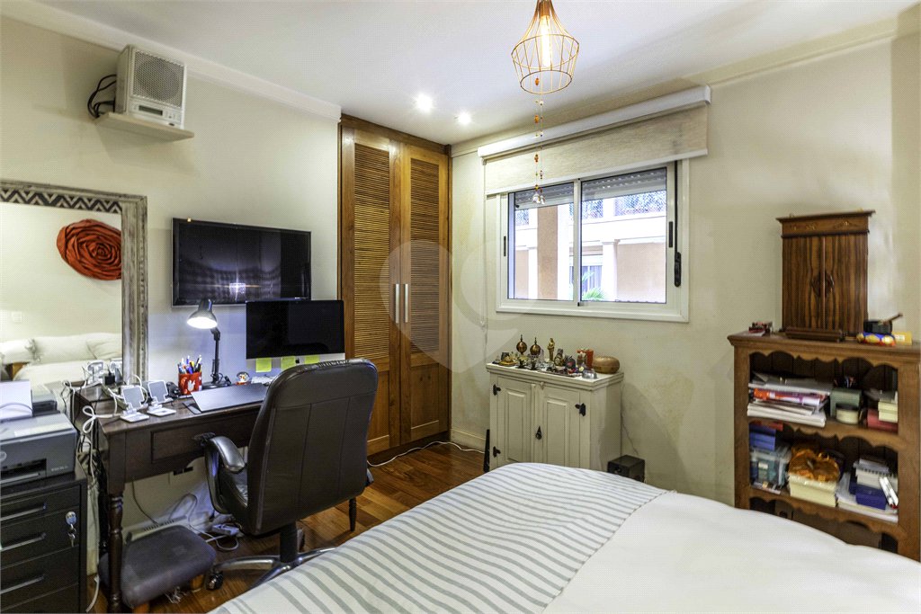 Duplex para alugar com 4 quartos, sendo 3 suítes, em Alto de Pinheiros, São Paulo, SP