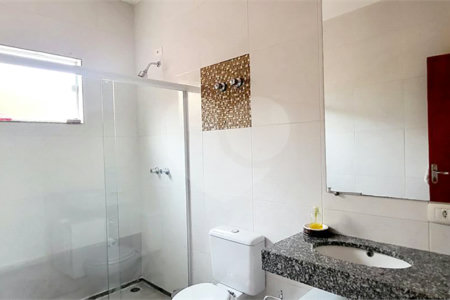 Chácara à venda com 3 quartos, sendo 1 suíte,  em Jardim Estância Brasil, Atibaia, SP