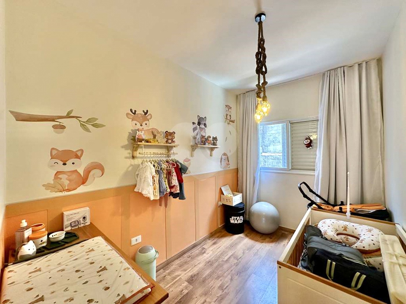 Casa à venda com 3 quartos, sendo 1 suíte, no condomínio Villaggio Viana, Cotia - SP