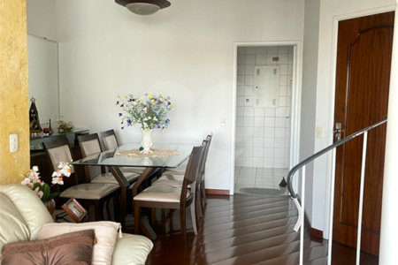 Cobertura à venda com 3 quartos, sendo 1 suíte,  em Vila Suzana, São Paulo, SP