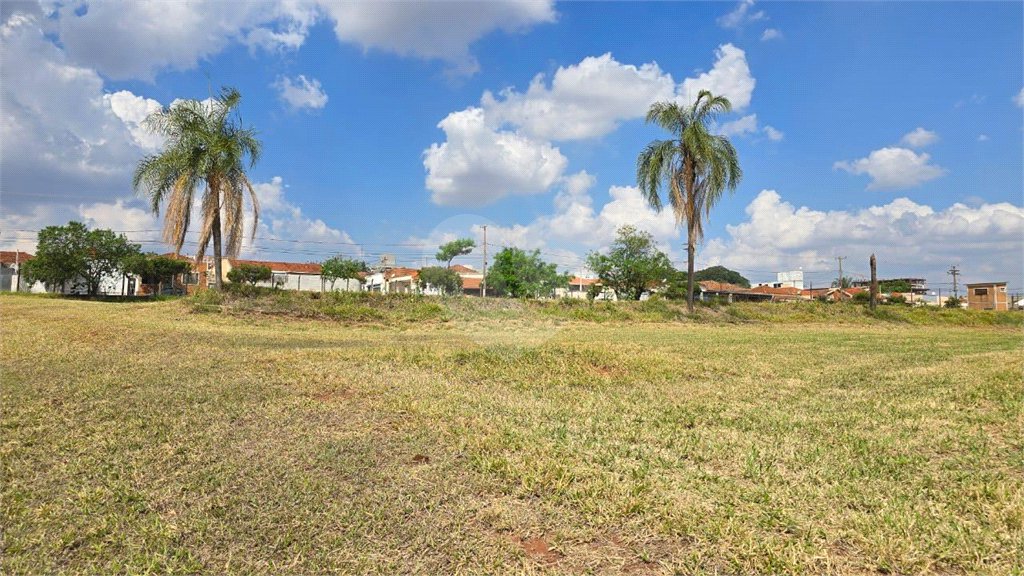 Terreno à venda em Vila Xavier (vila Xavier), Araraquara, SP