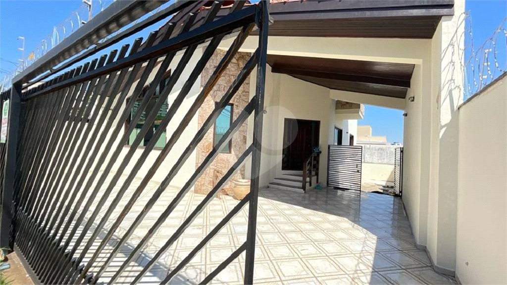 Casa à venda com 3 quartos, sendo 1 suíte, em Jardim Pires de Mello, Sorocaba, SP