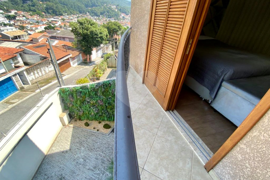 Sobrado à venda com 3 suítes em Tremembé, São Paulo, SP