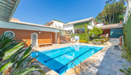 Casa à venda com 5 quartos, sendo 3 suítes,  em Brooklin, São Paulo, SP