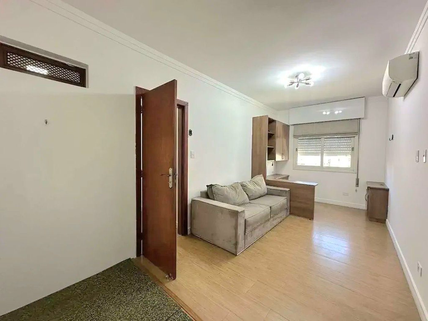 Apartamento perto da praia com 4 dormitórios à venda, 184 m² por R$ 980.000 - Gonzaga - Santos/SP