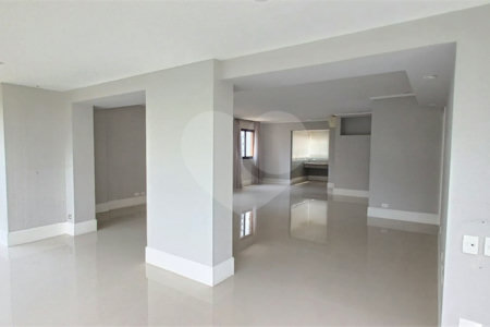Apartamento à venda com 3 suítes em Jardim Fonte do Morumbi, São Paulo, SP